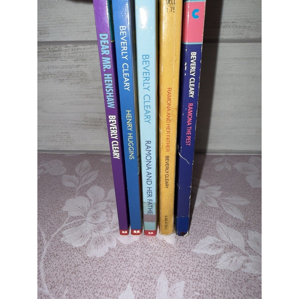 Lot Of 5 Beverly Cleary Ramona Books , Henry Huggins , Ramona And Her Father Etc